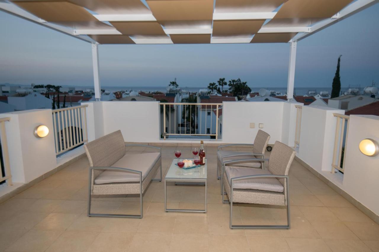 Villa Pomelo Protaras Exterior photo